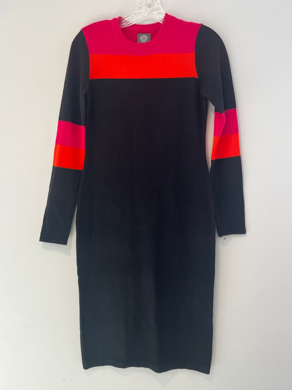 NWOT Vince Camuto Long Sleeve Crew Neck Sweater Dress Midi Black Red Pink XS